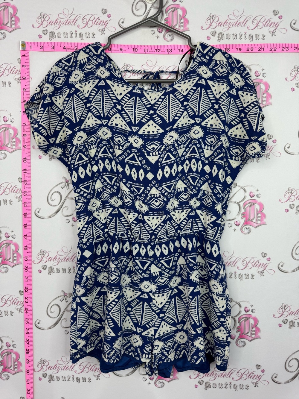 Forever 21 romper shorts Navy and White Geometric Peplum Tunic